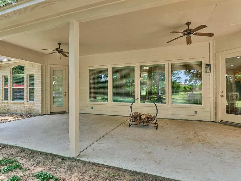 9102 Marshall Ct — Photo 11