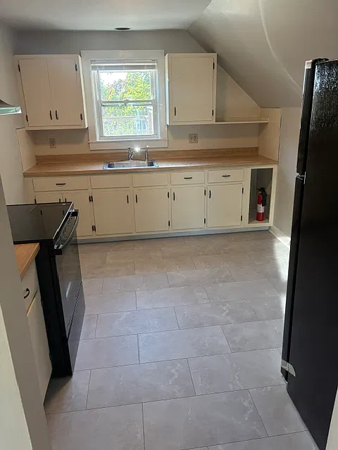 1 bed, 420 sqft, $1,750 — Photo 4