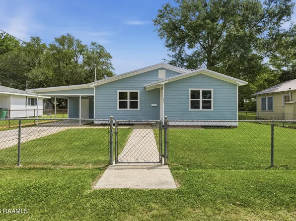 222 N Broadway St, Church Pt, LA 70525