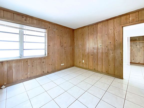 4th image of 628 N M St #4