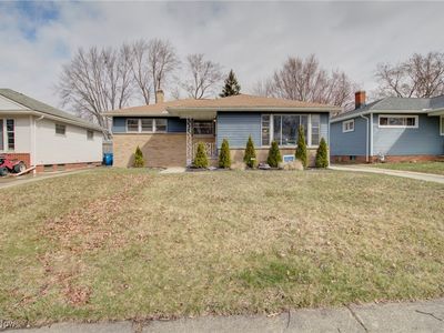 11332 Barrington Blvd, Parma Heights, OH, 44130