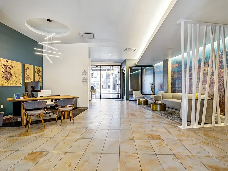 Leasing Center