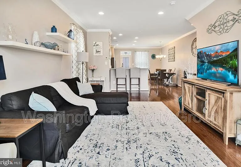 7905 Trailview Xing — Photo 14