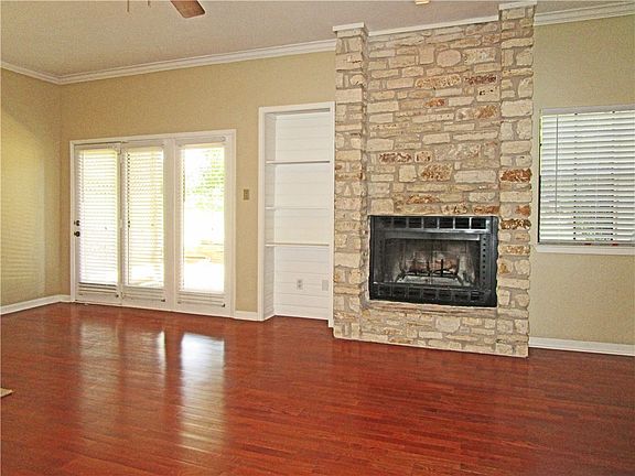 5th image of 2201 Lakeway Blvd APT 11