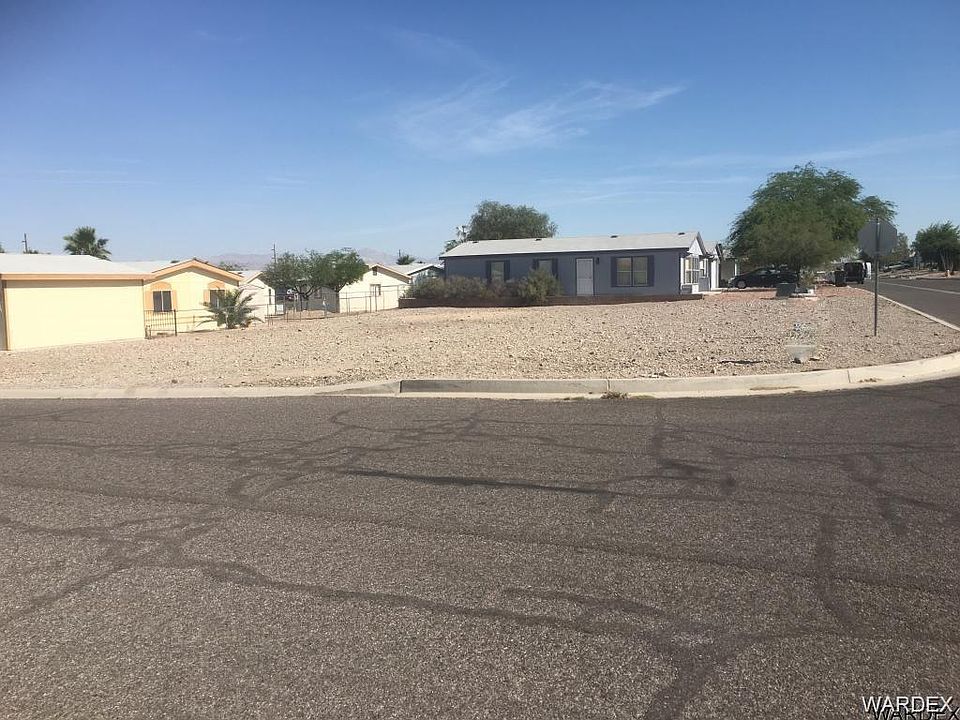 1st image of 2549 E Jared Dr