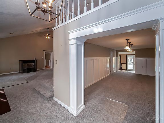 5th image of 3891 Dieckman Ln