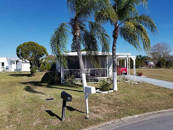 2nd image of 943 Cashew Cir