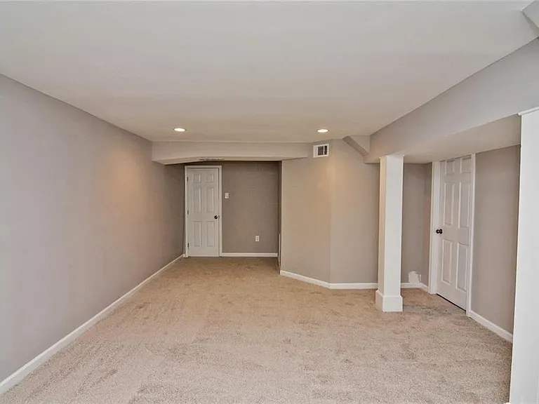 86 Regency Way SE — Photo 51