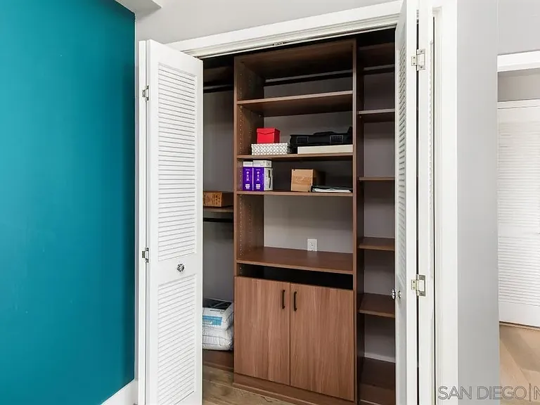 801 Ash St #1303 — Photo 14