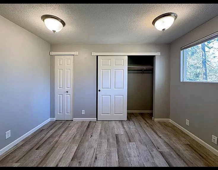 2137 Hawkins Ln #2137 — Photo 12