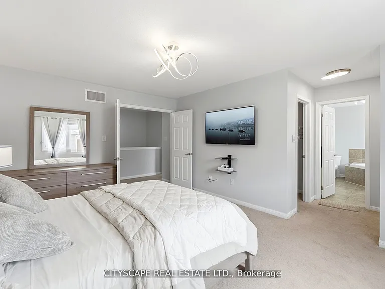 305 Gleave Ter — Photo 21