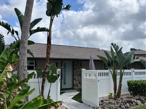 4291 Island Cir #1, Fort Myers, FL 33919