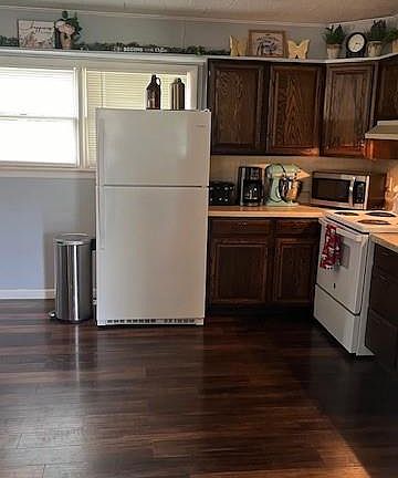5th image of 5002 Red Barn Ln