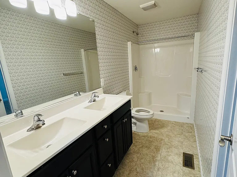 557 W Birdie Ln — Photo 19