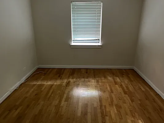 Rented by null | media 8