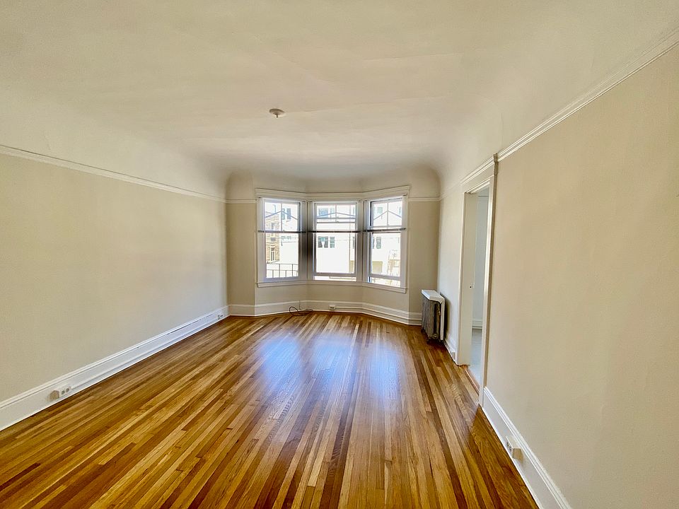 1st image of 2665 Franklin St