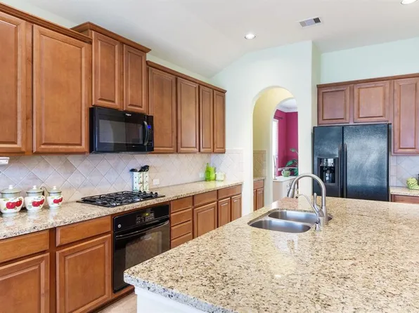 30089 Willow Walk Ln, Brookshire, TX 77423