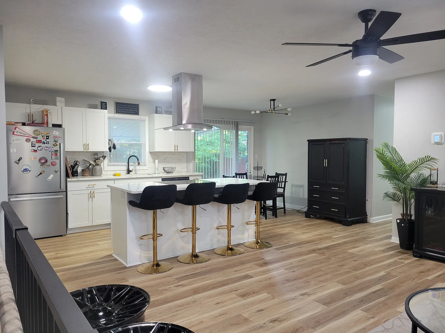 3 bed, 1418 sqft, $1,650 — Photo 4