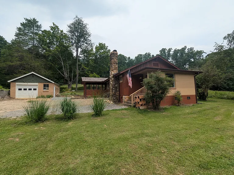 174 Warren Creek Rd — Photo 4