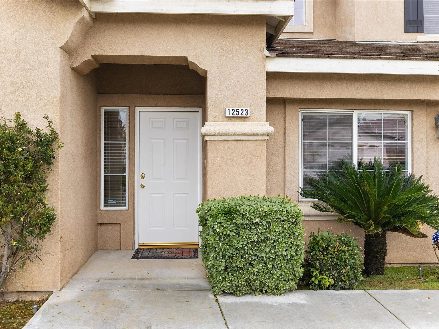 12523 Crystal Cove Avenue — Photo 4