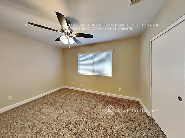 1140 N Leoma Ln — Photo 12