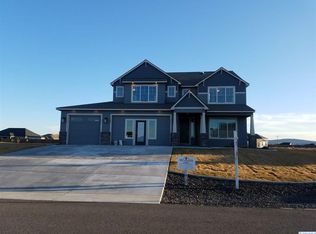 11504 Woodsman Dr, Pasco, WA 99301