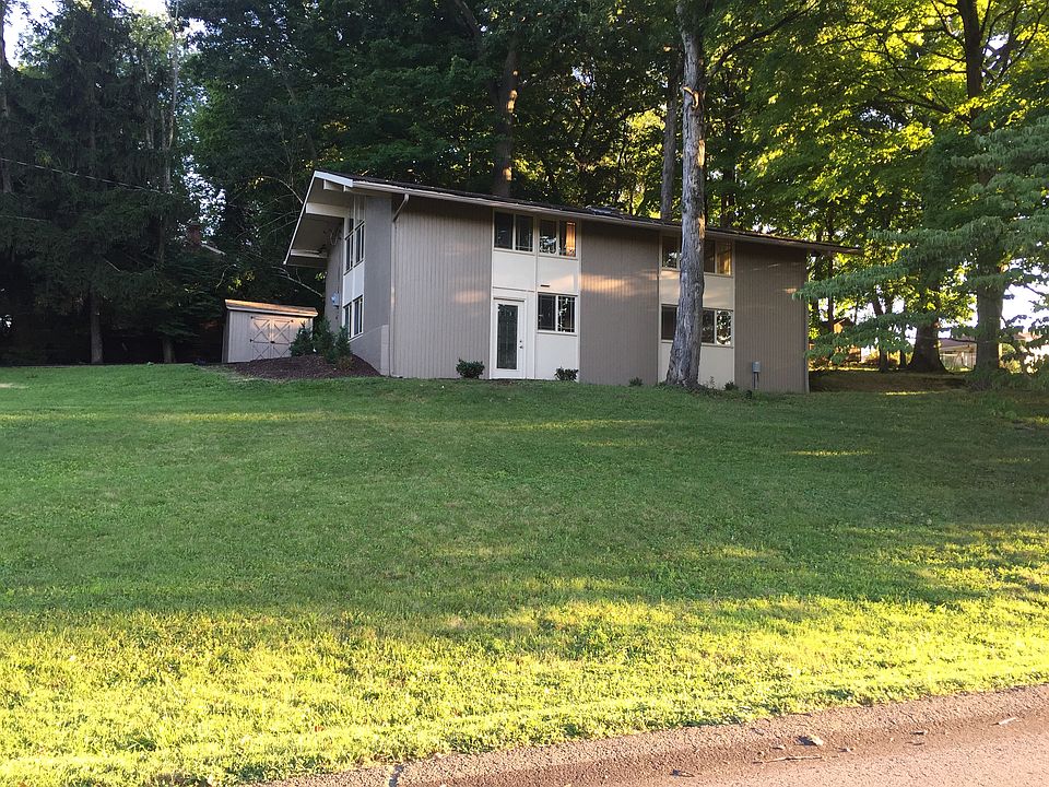 1st image of 118 Claridge Dr