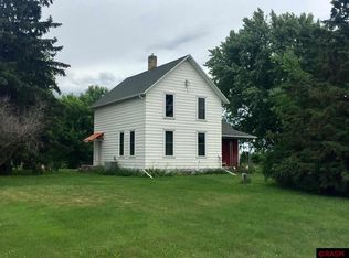 27962 390th St, Le Sueur, MN 56058