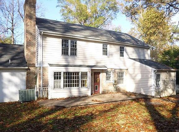 3rd image of 6471 Lark Way