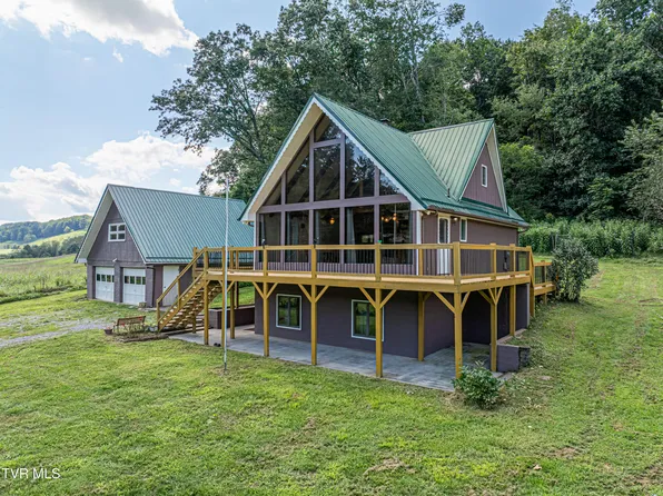 28271 Robindale Rd, Meadowview, VA 24361
