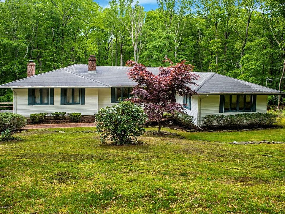 1st image of 167 Deepdale Dr