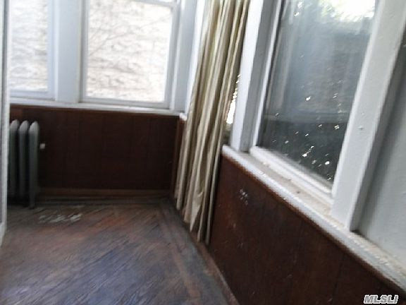 3rd image of 10451 88th Ave