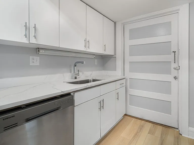 504 Stewart Ave — Photo 222