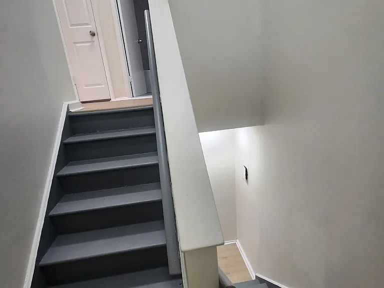2200 Hamilton Ave — Photo 18