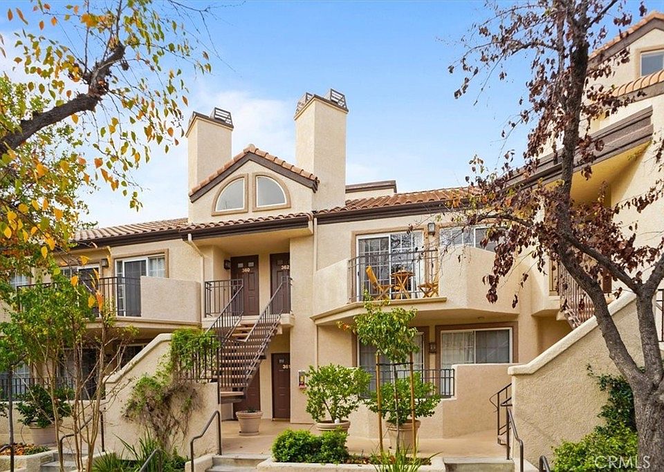 1st image of 24153 Del Monte Dr Unit 362