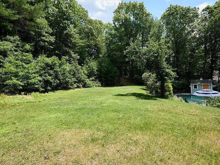 137 Peterson Path — Photo 44