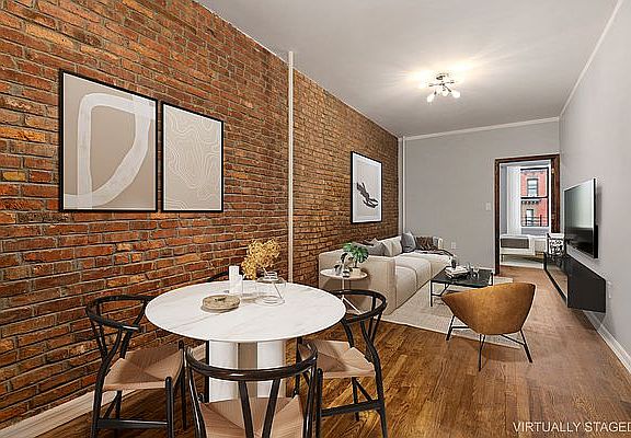 3rd image of 101 15th St APT 4L