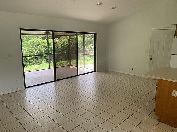 5th image of 1800 Len Dr