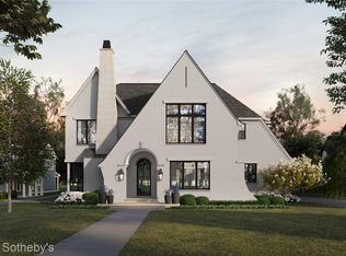 211 Puritan Ave, Birmingham, MI