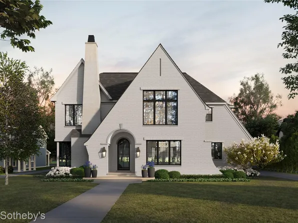 211 Puritan Ave, Birmingham, MI 48009