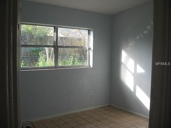 5th image of 5214 Grandview Dr