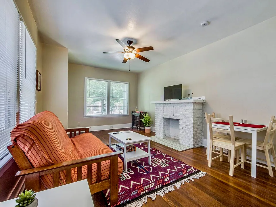 508 E Dewey Pl #3