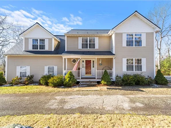 725 Read School House Rd, Coventry, RI 02816