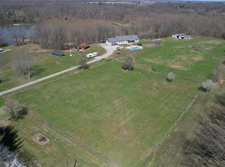 1445 Mount Zion Ave, Greenville, IL