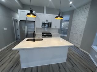 1647 N Fairfield Ave #2F1, Chicago, IL 60647