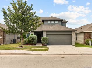 8220 Robin Gate, Selma, TX 78154