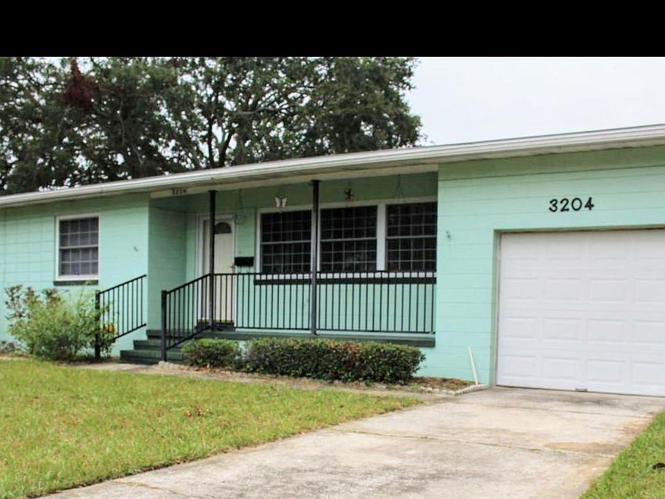 1st image of 3204 El Morro Dr E