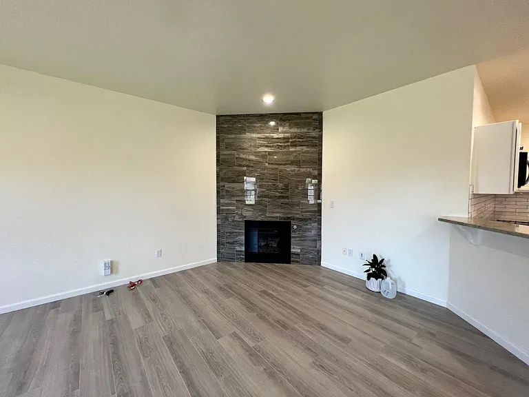 5916 SE 67th St — Photo 48