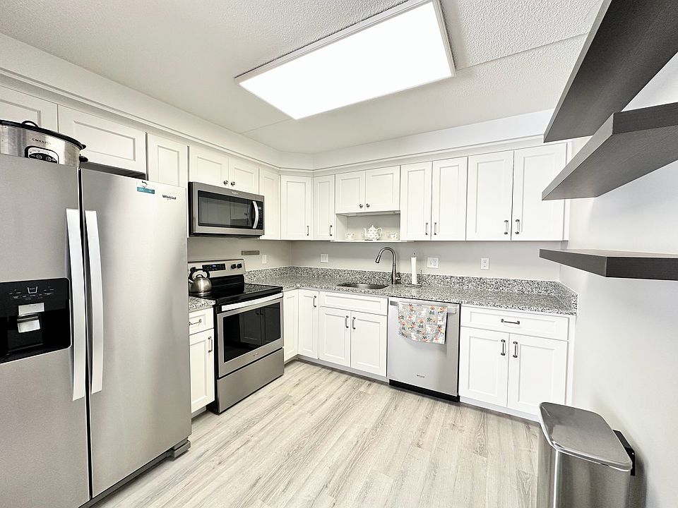 1st image of 200 Cove Way Unit 720