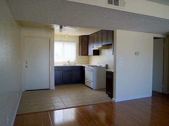 Newly Remodel Kitchen Cabinet and Granite Counter-top